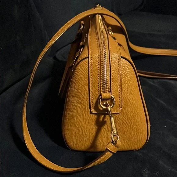 Coach Tan Leather Satchel with Gold Hardware - Picture 2 of 6